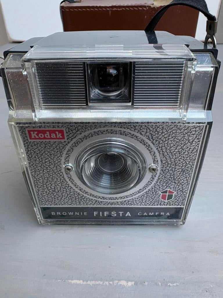 Foto toestel Kodak Brownie Fiesta camera, Ophalen of Verzenden, Gebruikt, Polaroid, Kodak