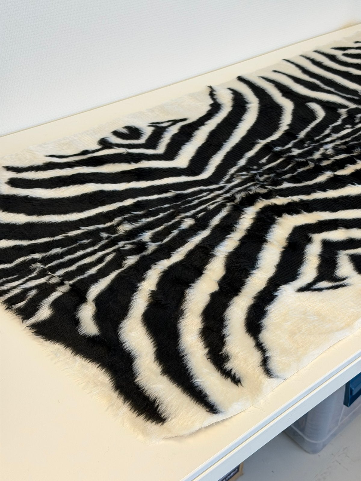 Imitatie Zebrahuid Vloerkleed 140x70 cm Zebra Kleed NIEUW, 100 tot 150 cm, Zwart, Nieuw, H