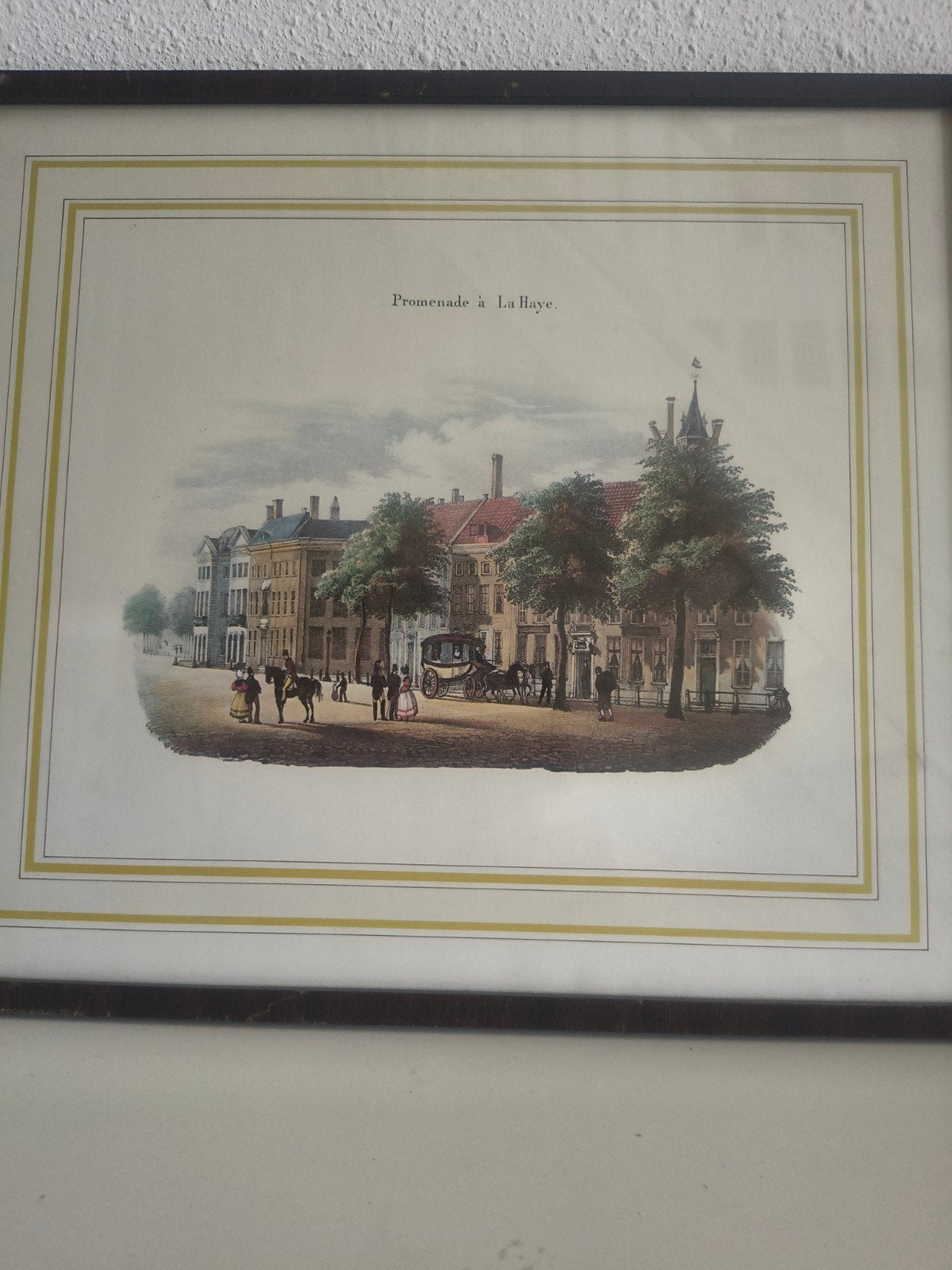 Antieke prent 'Promenade à La Haye' - Stadsgezicht, Antiek en Kunst, 1800 - 1899, Stadsgezicht, Ingelijst, Ophalen of Verzenden
