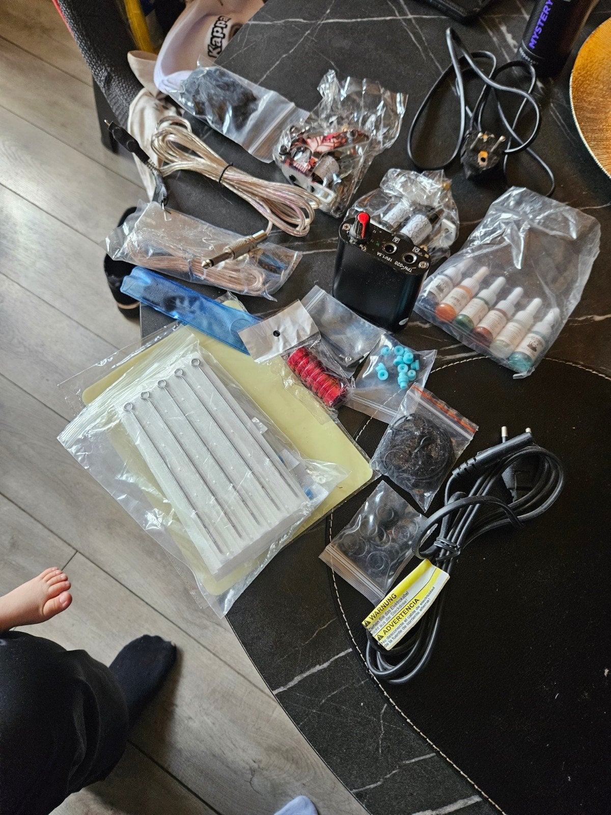 Complete Tattoo Set - 2 Machines & Accessoires, Hobby en Vrije tijd, Overige Hobby en Vrije tijd, Ophalen