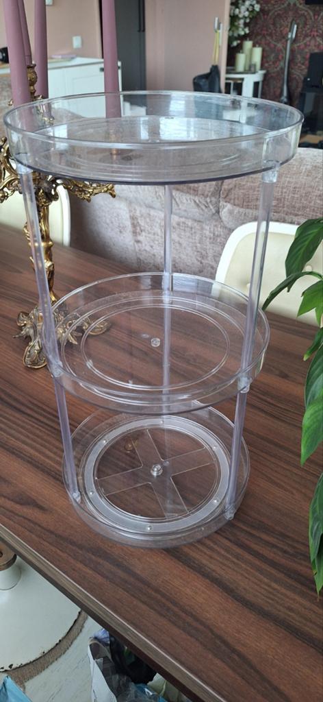 Draaiende etagere, Ophalen