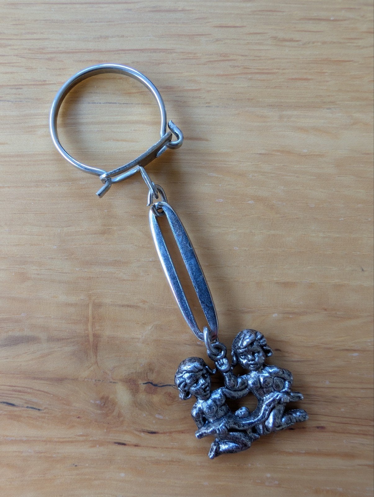 Vintage sterrenbeeld sleutelhangers: Leeuw, Vissen, Tweeling, Verzamelen, Ophalen of Verzenden, Gebruikt, Dier of Natuur