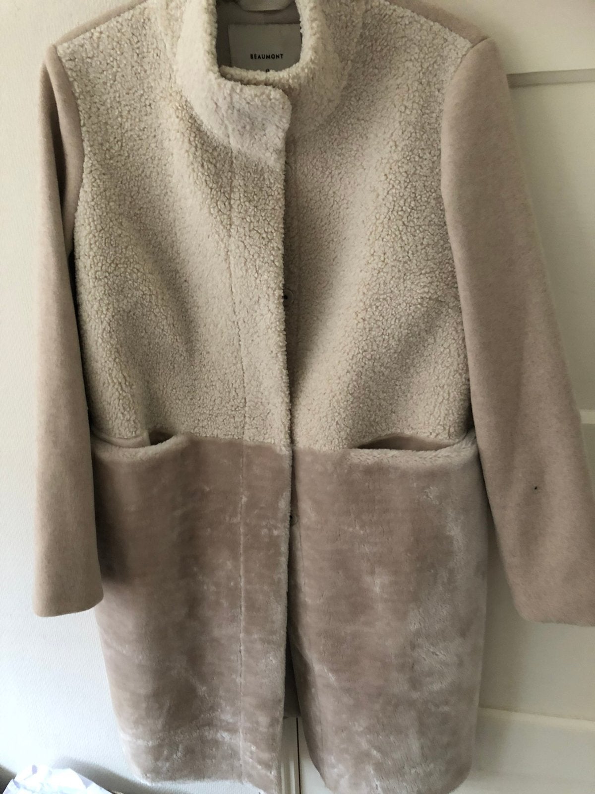 Te koop: winterjas, Beaumont, ecru, M, Ophalen of Verzenden, Zo goed als nieuw, Zwart
