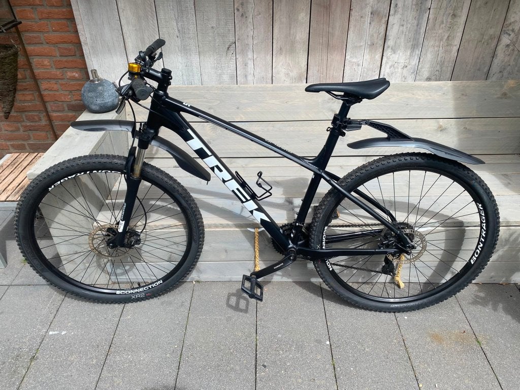 Sportieve Trek Marlin 5 mountainbike XL 29 inch zwart, Ophalen, 57 cm of meer, Zo goed als nieuw, Schijfrem