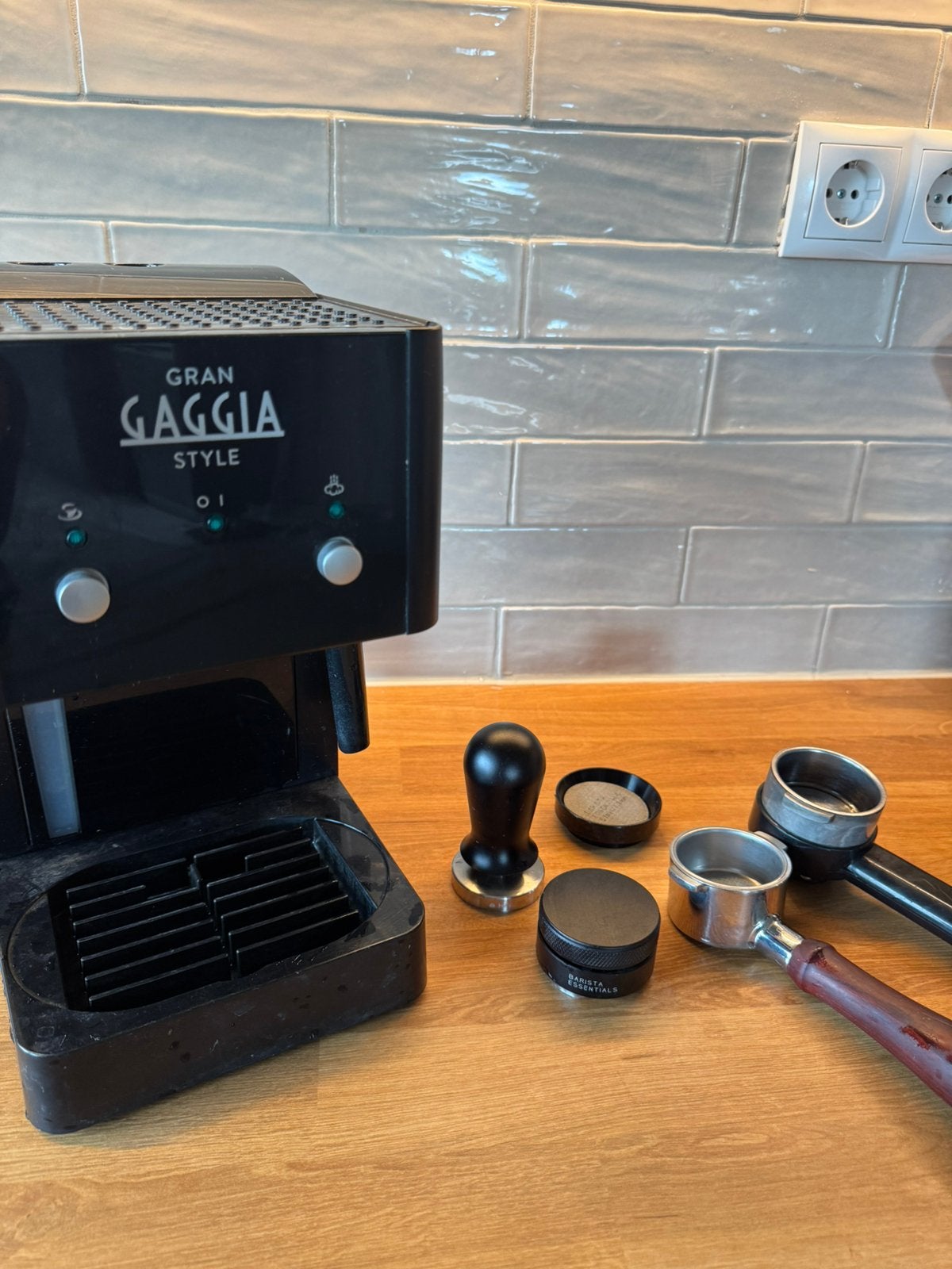 koffiemachine met accessoires, Ophalen, Zo goed als nieuw, Koffiemachine