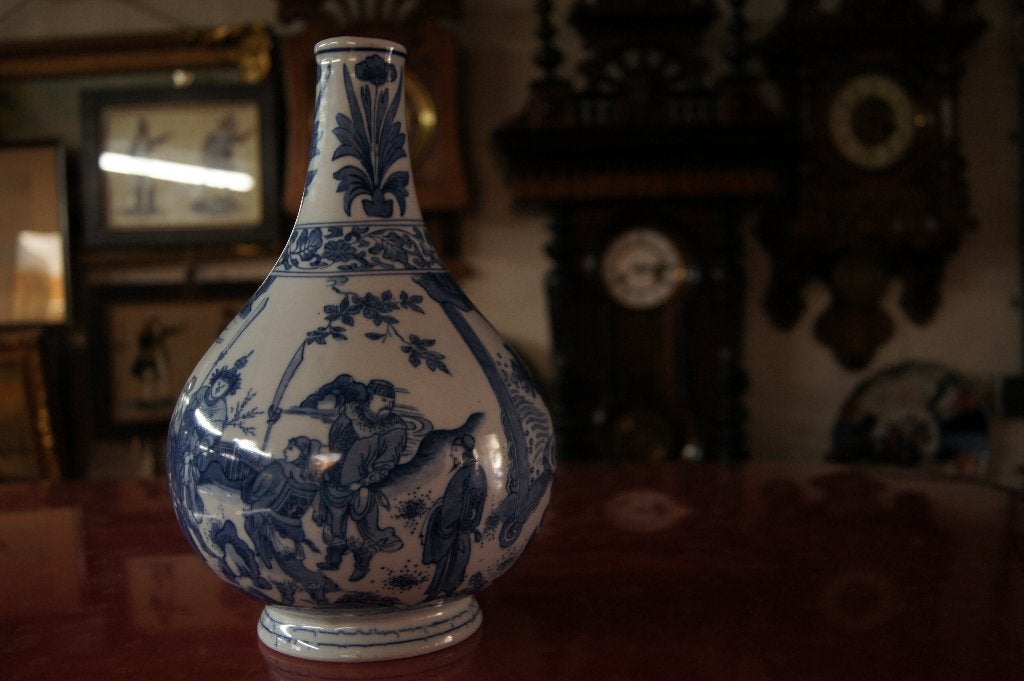 Chinese porseleinen vaas, blauw-wit decor, Gebruikt, 30 cm, Ophalen of Verzenden, Steen/keramiek