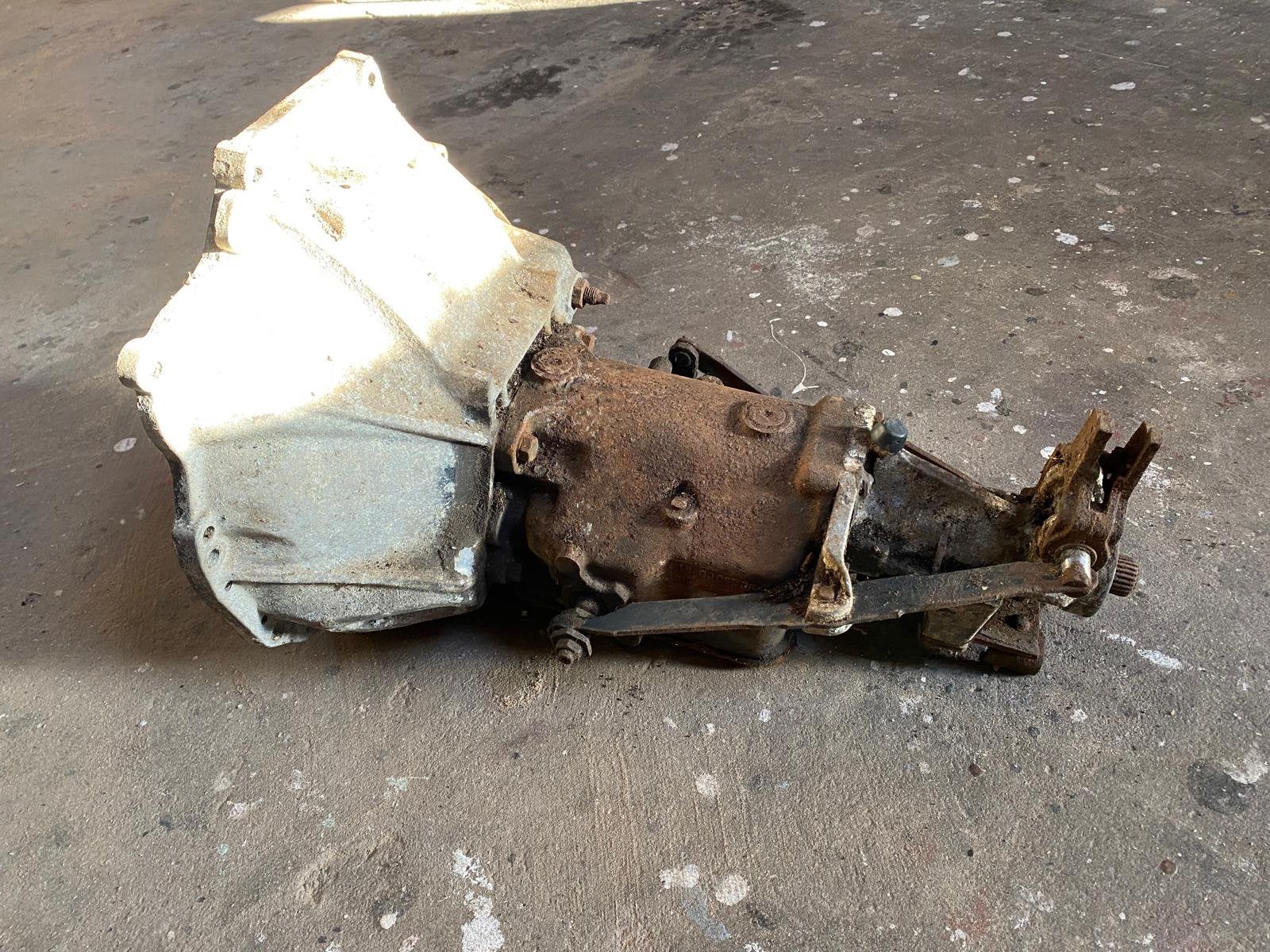 Handgeschakelde 4-versnellingsbak opel manta B, Auto-onderdelen, Ophalen, Opel