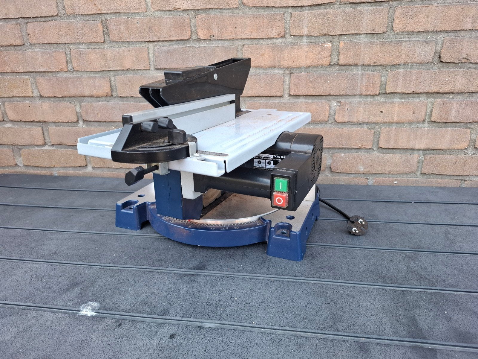Topcraft tkts1050 cirkelzaag, Ophalen, 1200 watt of meer, Cirkelzaag, 30 tot 70 mm