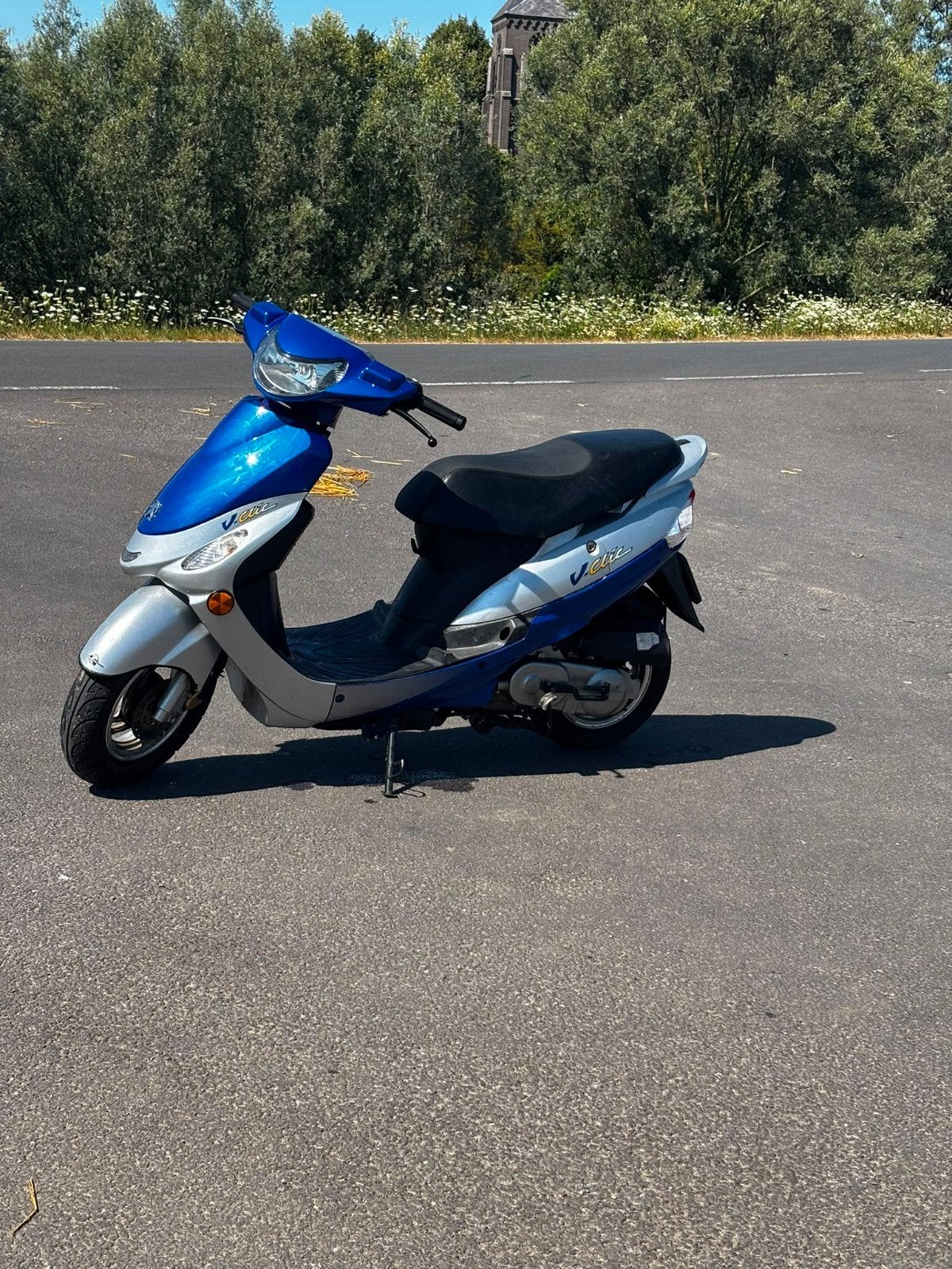 Peugeot V-Clic Scooter+spiegels en windscherm 50cc 4t-, Ophalen, Gebruikt, Overige modellen, 49 cc