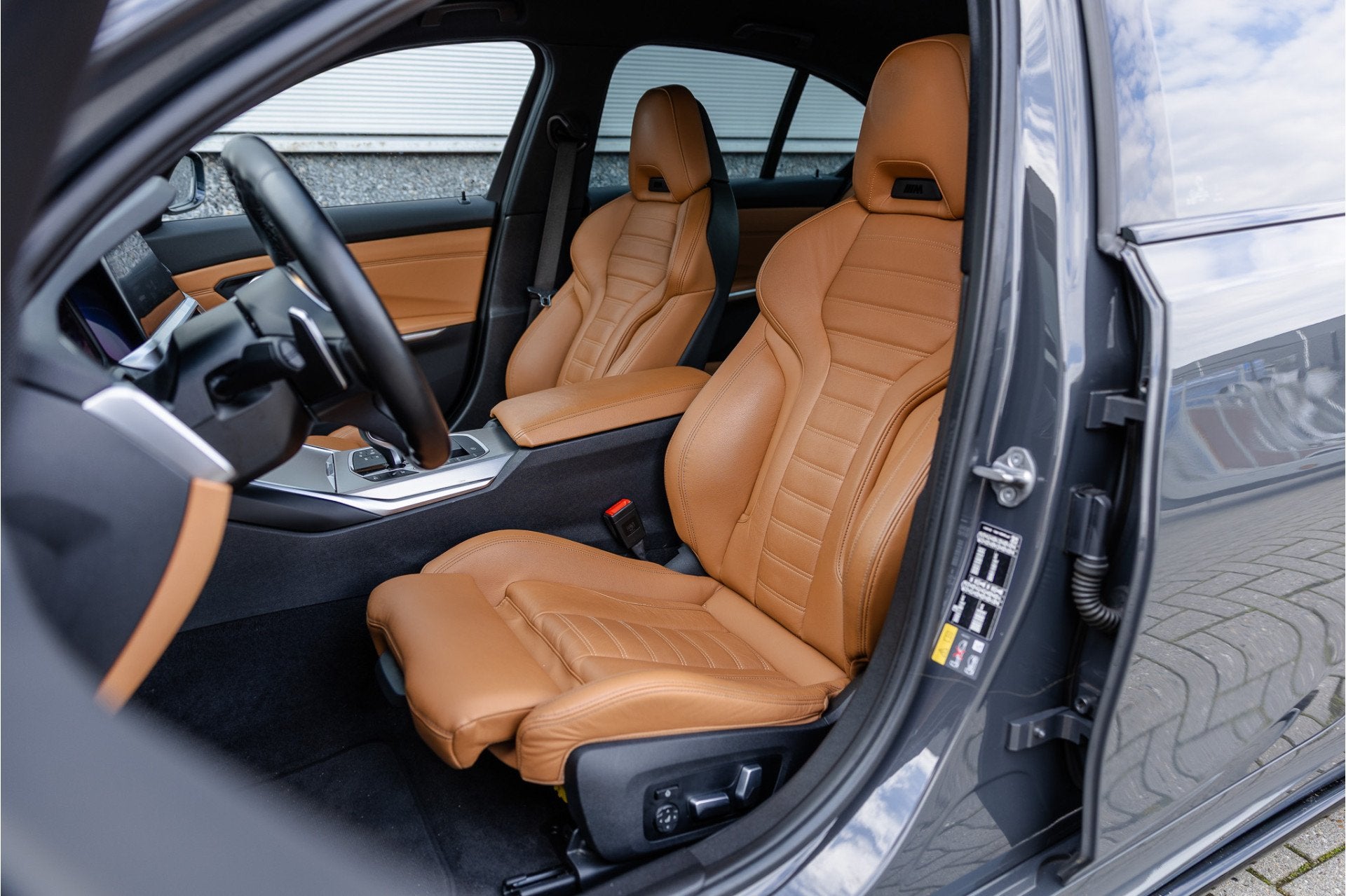 Foto 7 van BMW 3-serie M-Sport M-Sportstoel / HiFi / Camera / Maxton /