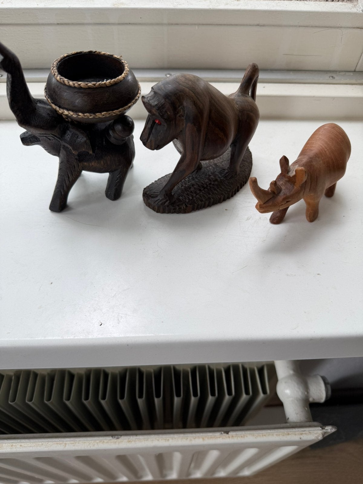 Houten Afrikaanse Dierenbeeldjes: Olifant, Baviaan, Neushoor, Antiek en Kunst, Minder dan 20 cm, Ophalen of Verzenden, Beeld, Hout