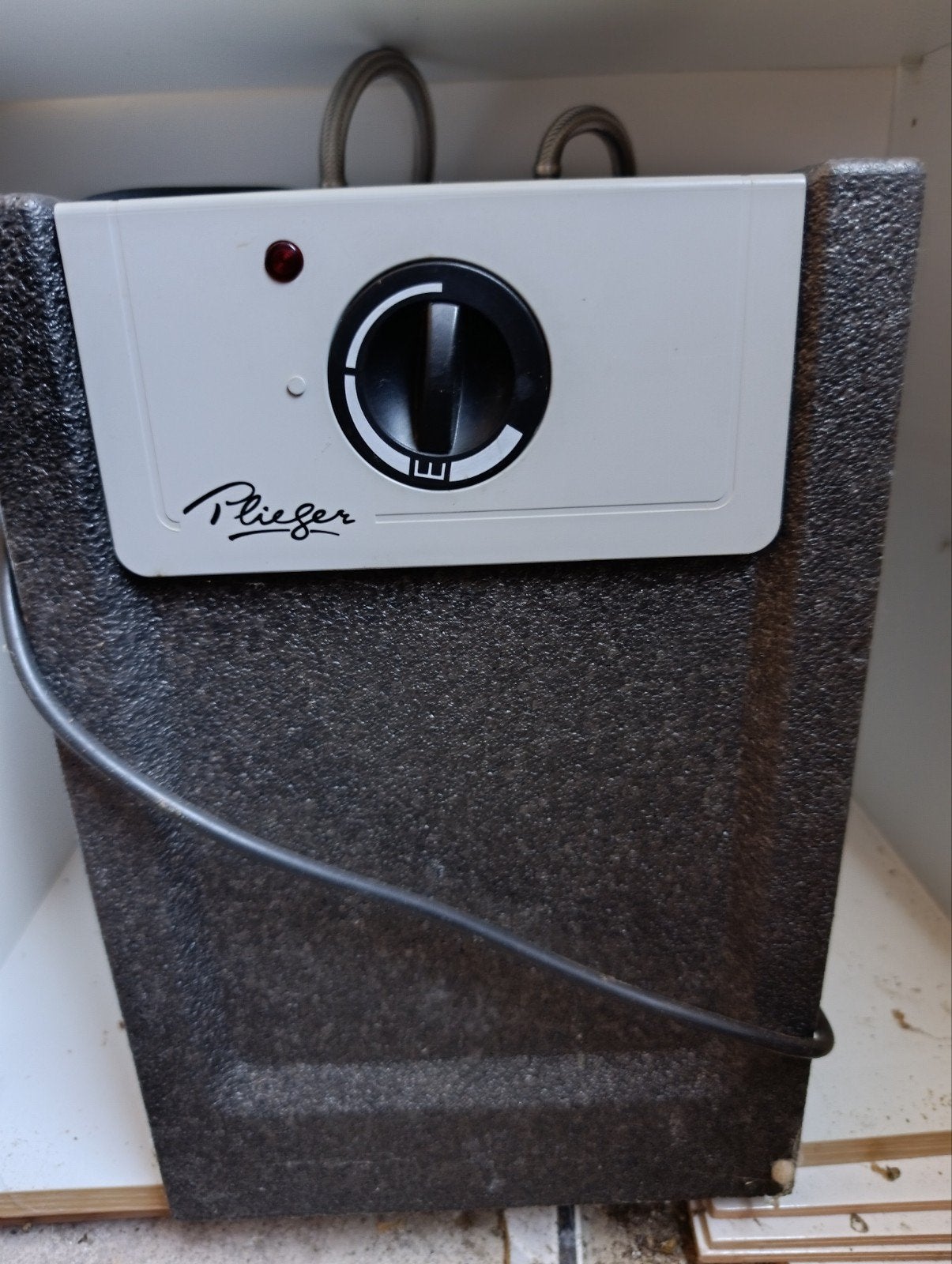 Plieger 10 liter boiler - Compact en efficiënt, Gebruikt, Minder dan 20 liter, Onbekend, Boiler
