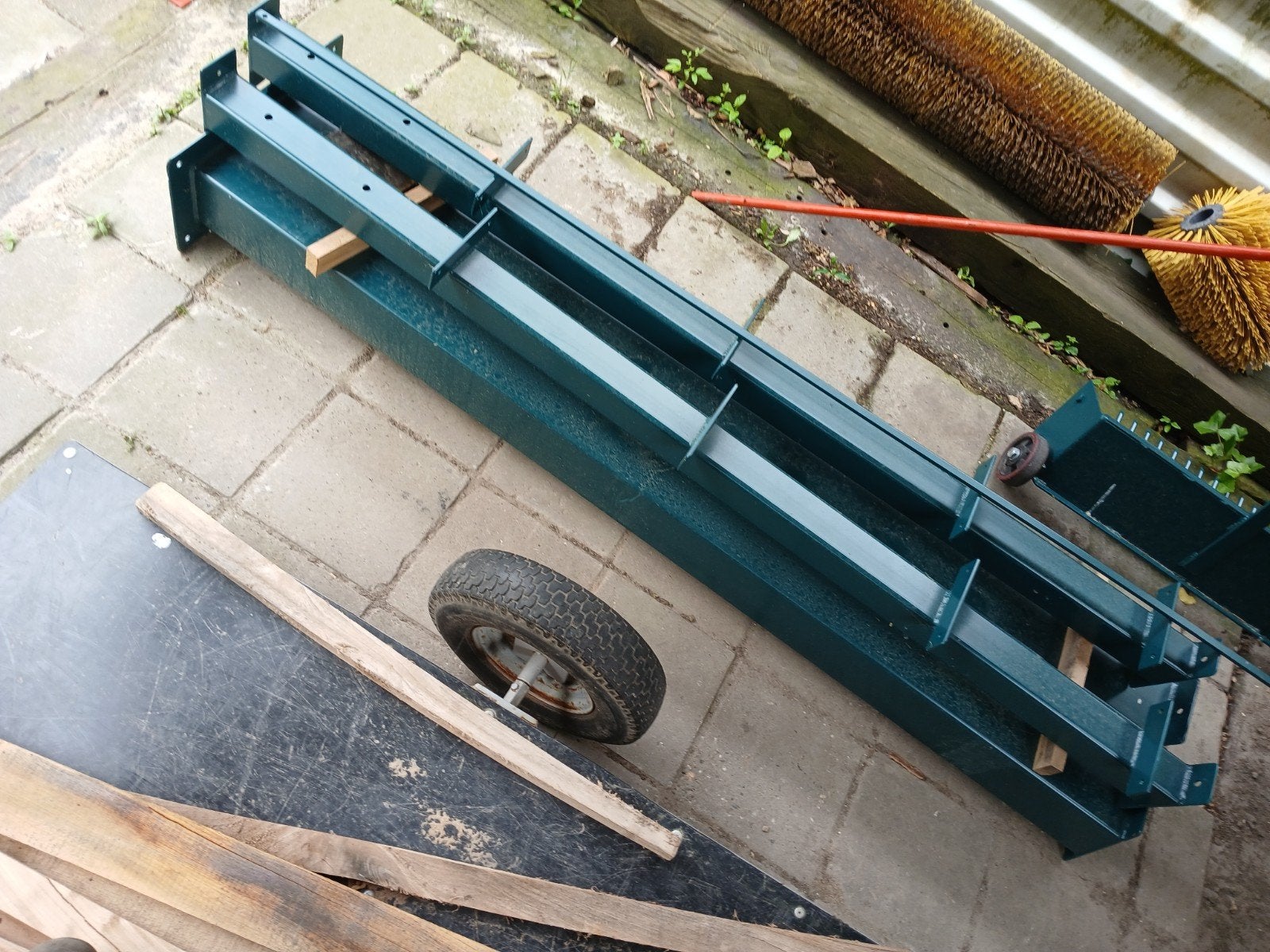 2 boutbare spanten voor overkapping, garage of tuinhuisje, Ophalen
