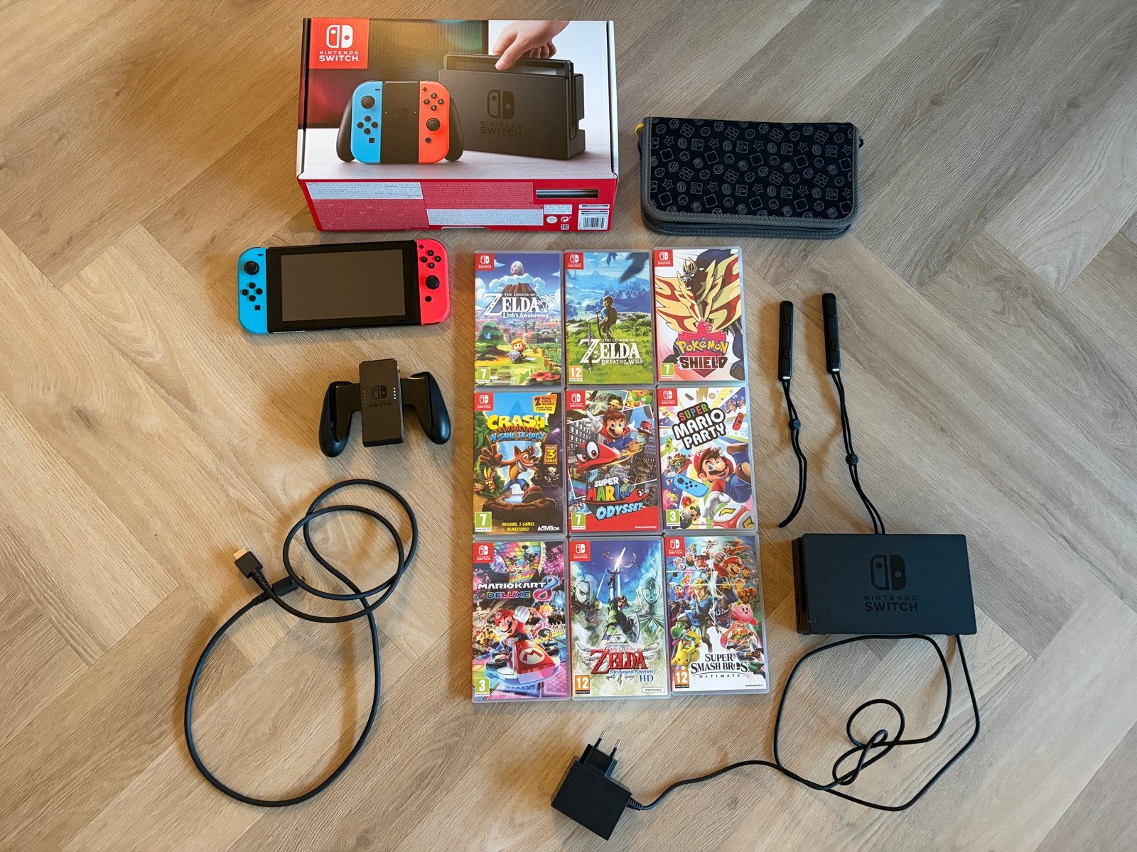 Nintendo Switch + 9 games + accessoires - Complete set, Met games, Ophalen of Verzenden, Zo goed als nieuw, Switch Original