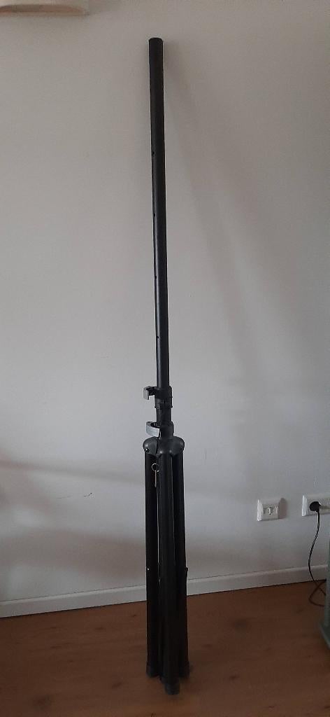 Musicbox standaard voor JBL partybox, Ophalen, Zo goed als nieuw