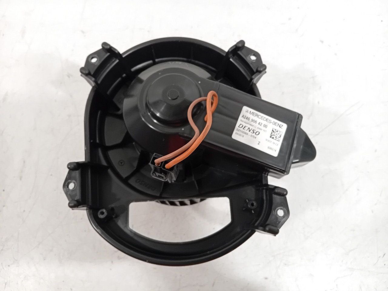 Kachel ventilator motor Mercedes-Benz CLA, Onderdelen@venauto.nl, Van der Ven Autorecycling B.V., Gebruikt, Ettenseweg 76, 4706 PB Roosendaal, The Netherlands