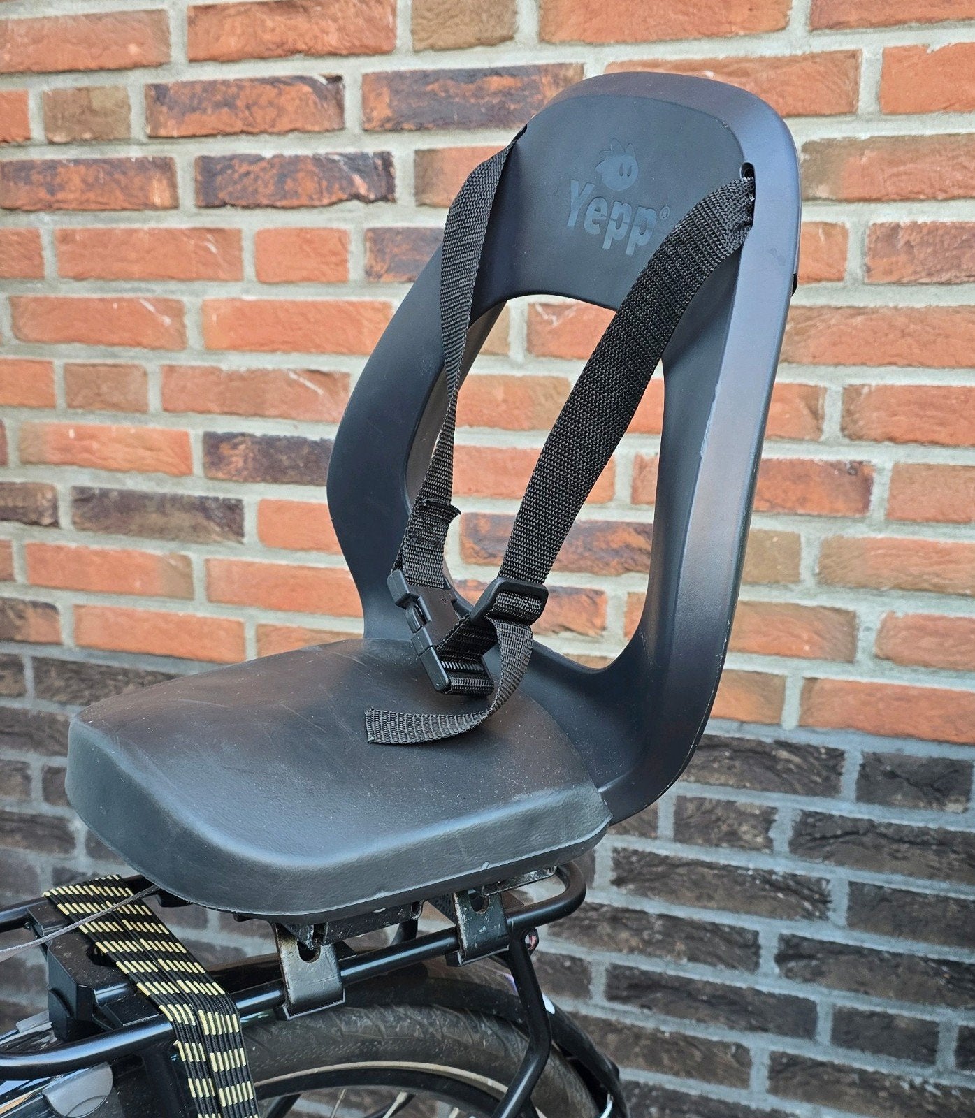 Yepp junior achterzitje met stevige stepjes, Achterzitje, Voetsteuntjes, Yepp (GMG), 15 t/m 36 kg