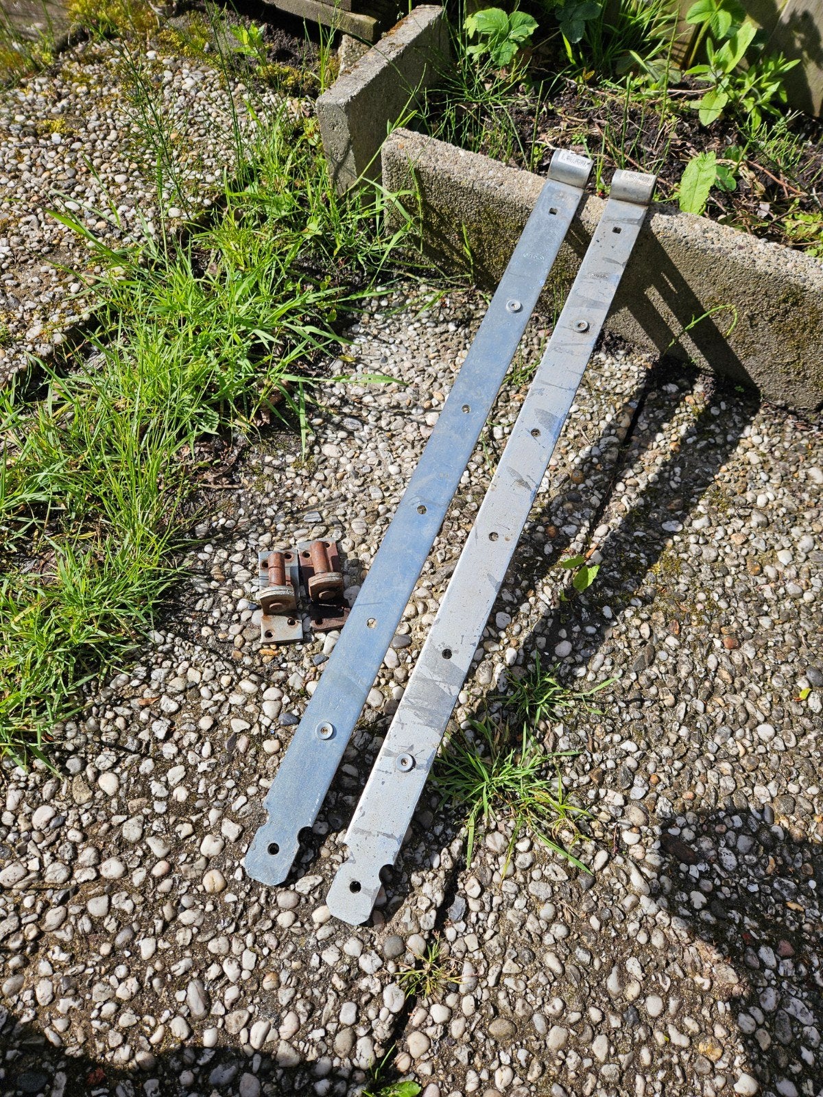 Set zware stalen hengels en duimen / poortbeslag, Doe-het-zelf en Verbouw, Metalen, Ophalen of Verzenden, Gebruikt, IJzer