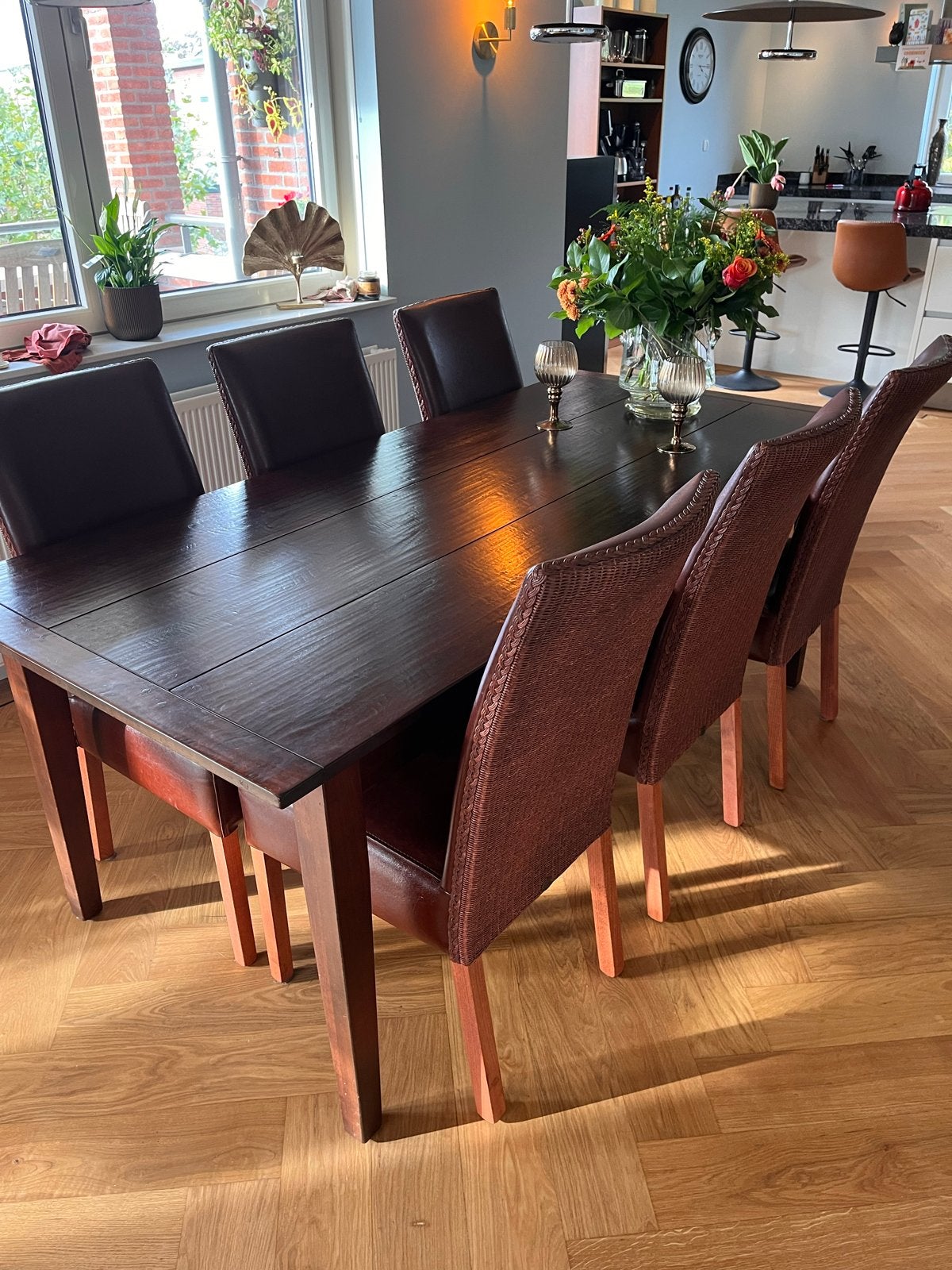 Massief kersenhouten eettafel met 6 loom-stoelen, Ophalen, 200 cm of meer, 50 tot 100 cm, Zo goed als nieuw