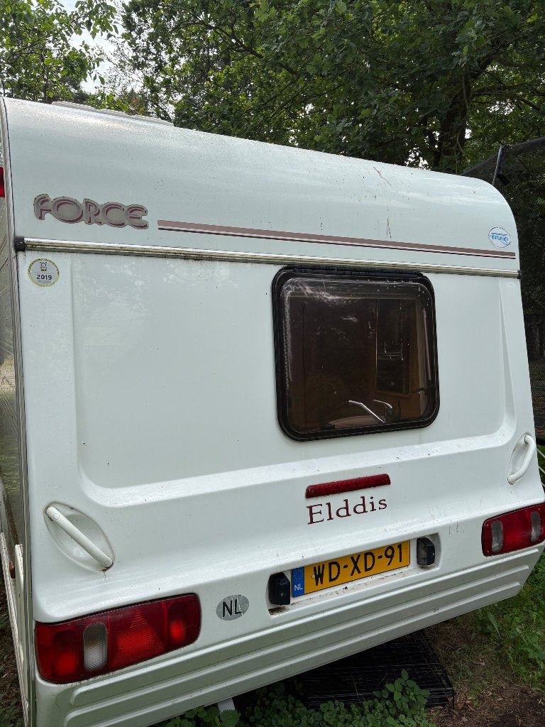 Caravan, Caravans en Kamperen, Caravans, Particulier, tot en met 2, 750 - 1000 kg, Standaardzit, Elddis, 2 aparte bedden, 4 tot 5 meter