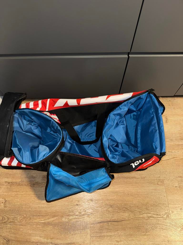 Fox Motorcross Tas met Wieltjes, 30 cm of meer, Gebruikt, Zwart, Uitschuifbare handgreep