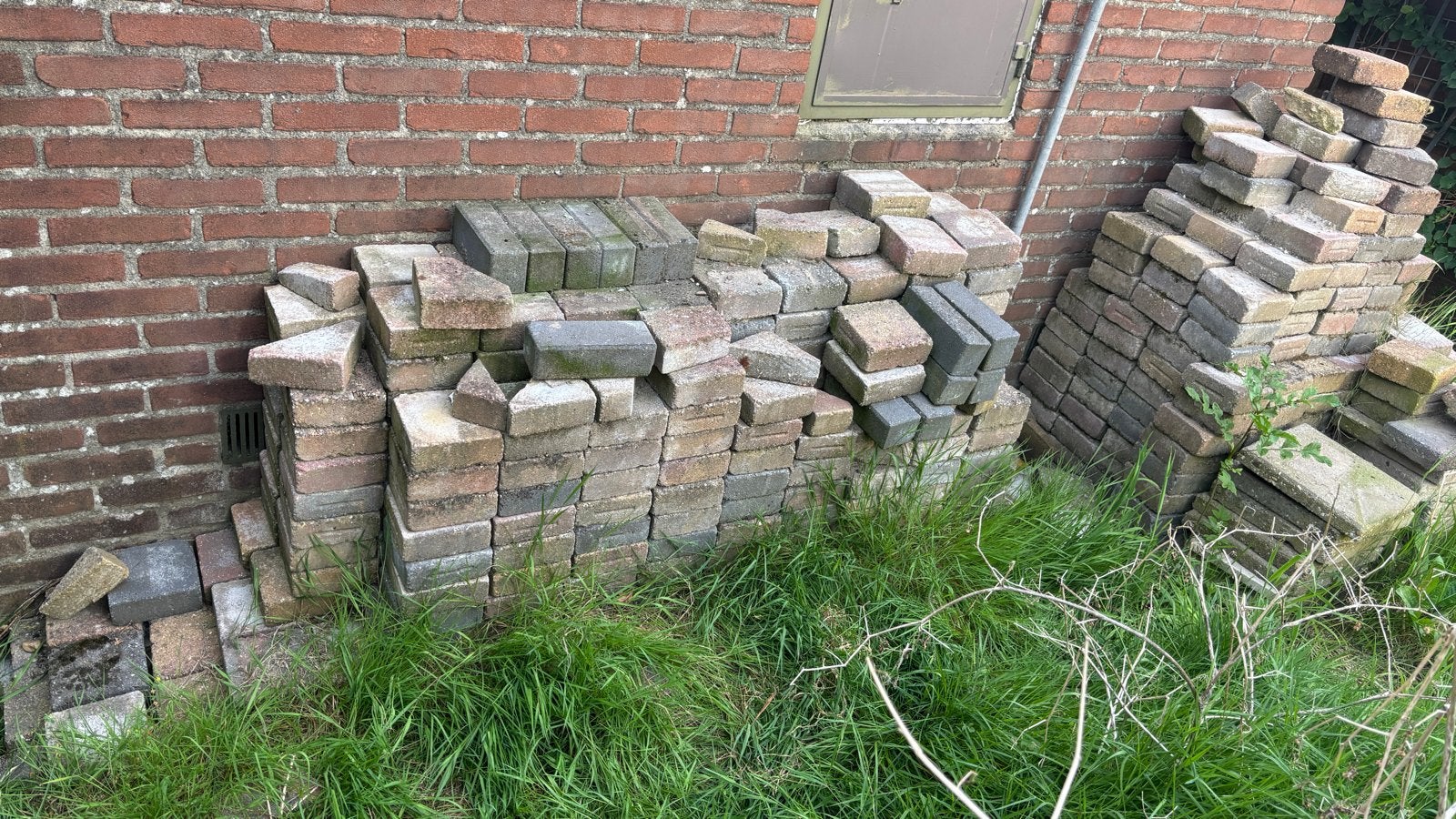 Partij cobblestones voor tuin of oprit, Ophalen, Gebruikt, Klinkers, 10 m² of meer