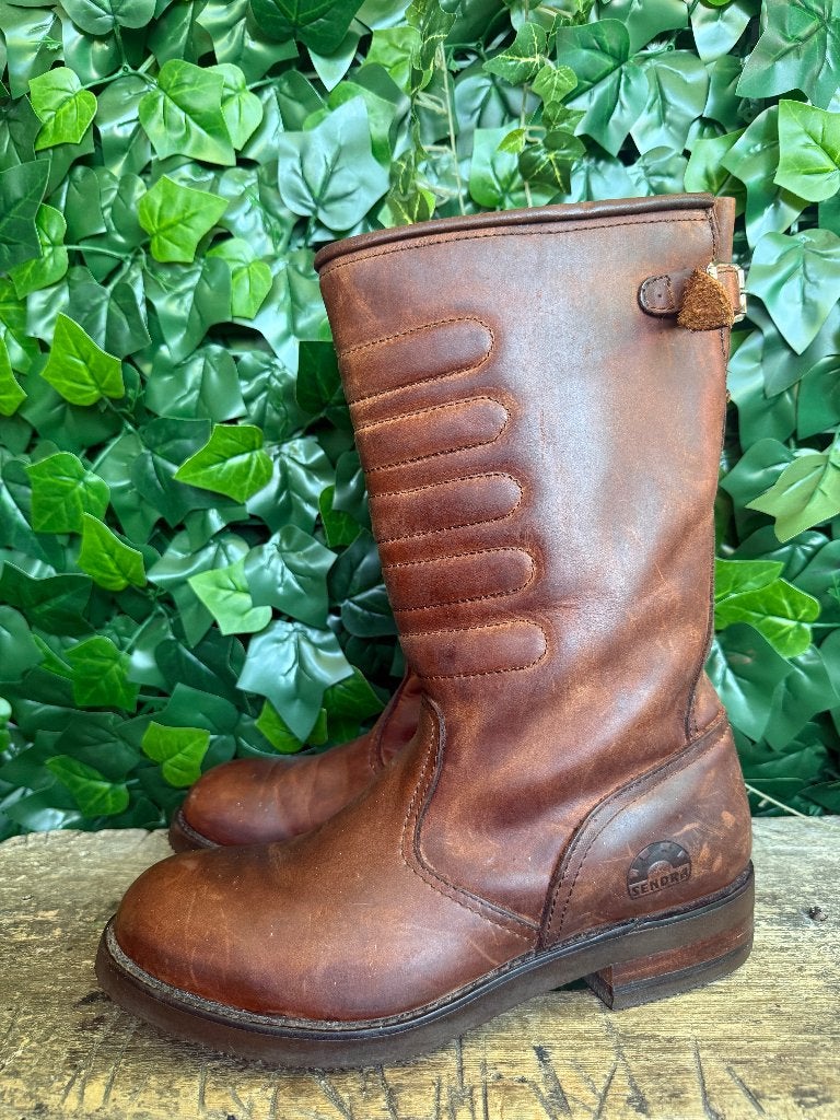 weinig gedragen mooie vintage biker boots van Sendra maat 45