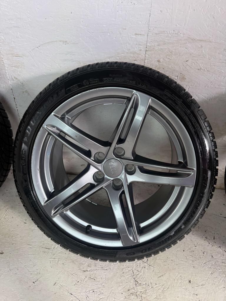 Originele Audi A5 A4 S5 S4 velgen 18" 5x112 winterset 8T0, Auto-onderdelen, Banden en Velgen, Niet ingevuld, 18 inch, Banden en Velgen