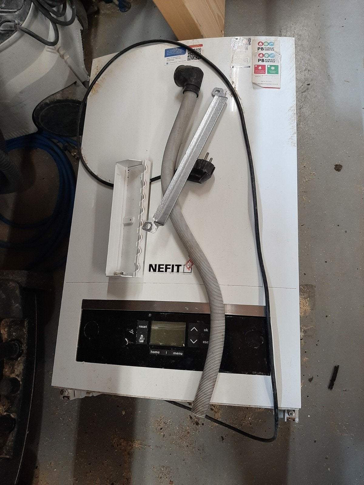 Nefit CV-ketel - Betrouwbare verwarming voor uw huis, Doe-het-zelf en Verbouw, Verwarming en Radiatoren, Ophalen