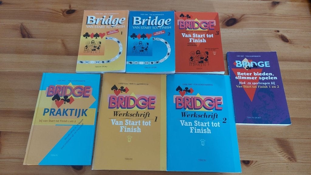 Bridgeboeken. Van start tot finish (Acol-biedsysteem), Cees Sint en Ton Schipperheyn, Ophalen of Verzenden, Zo goed als nieuw