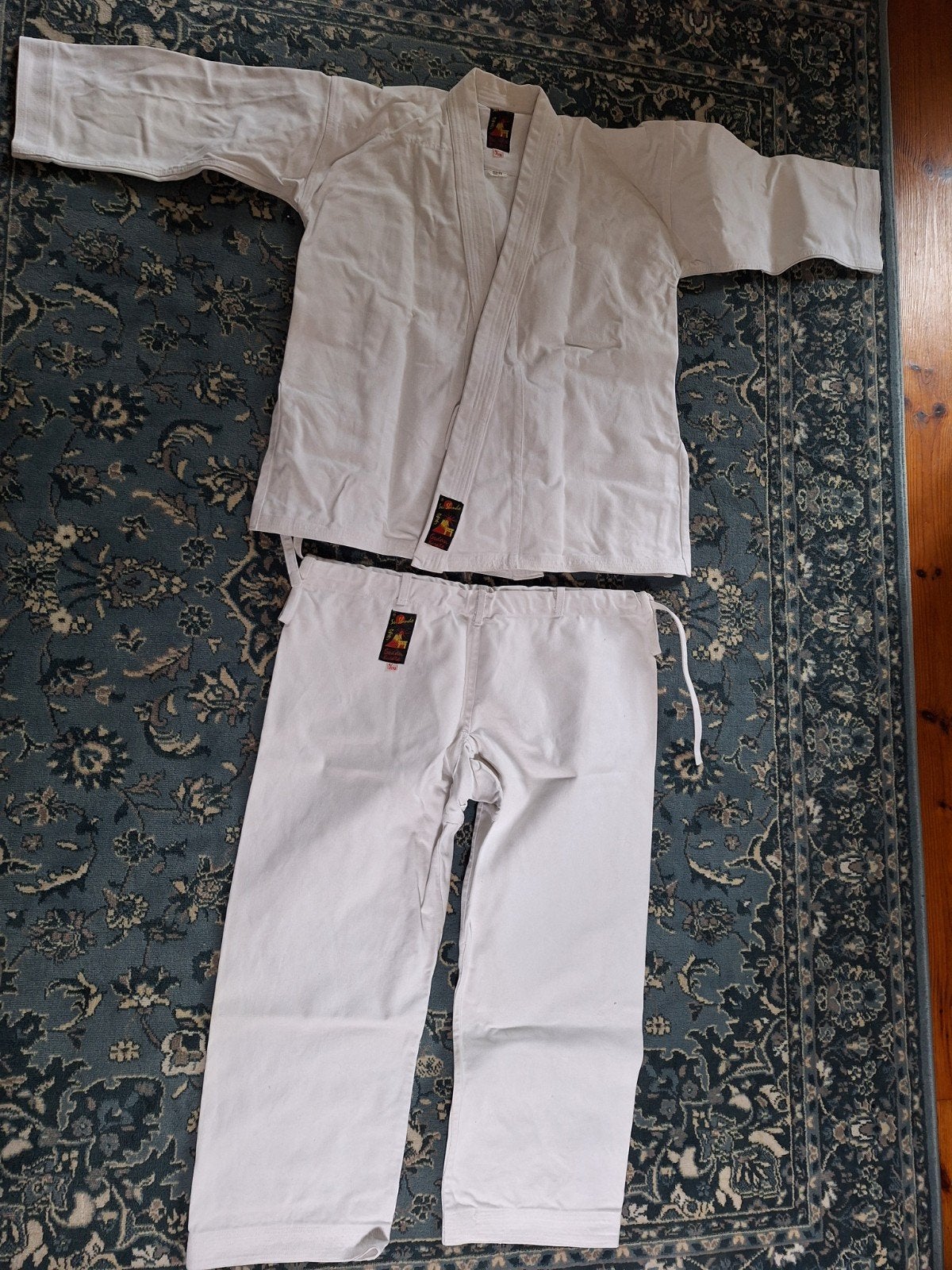 Karatepak (ook geschikt voor judo en aikido), Gebruikt, Vechtsportpak, Maat L, Ophalen of Verzenden