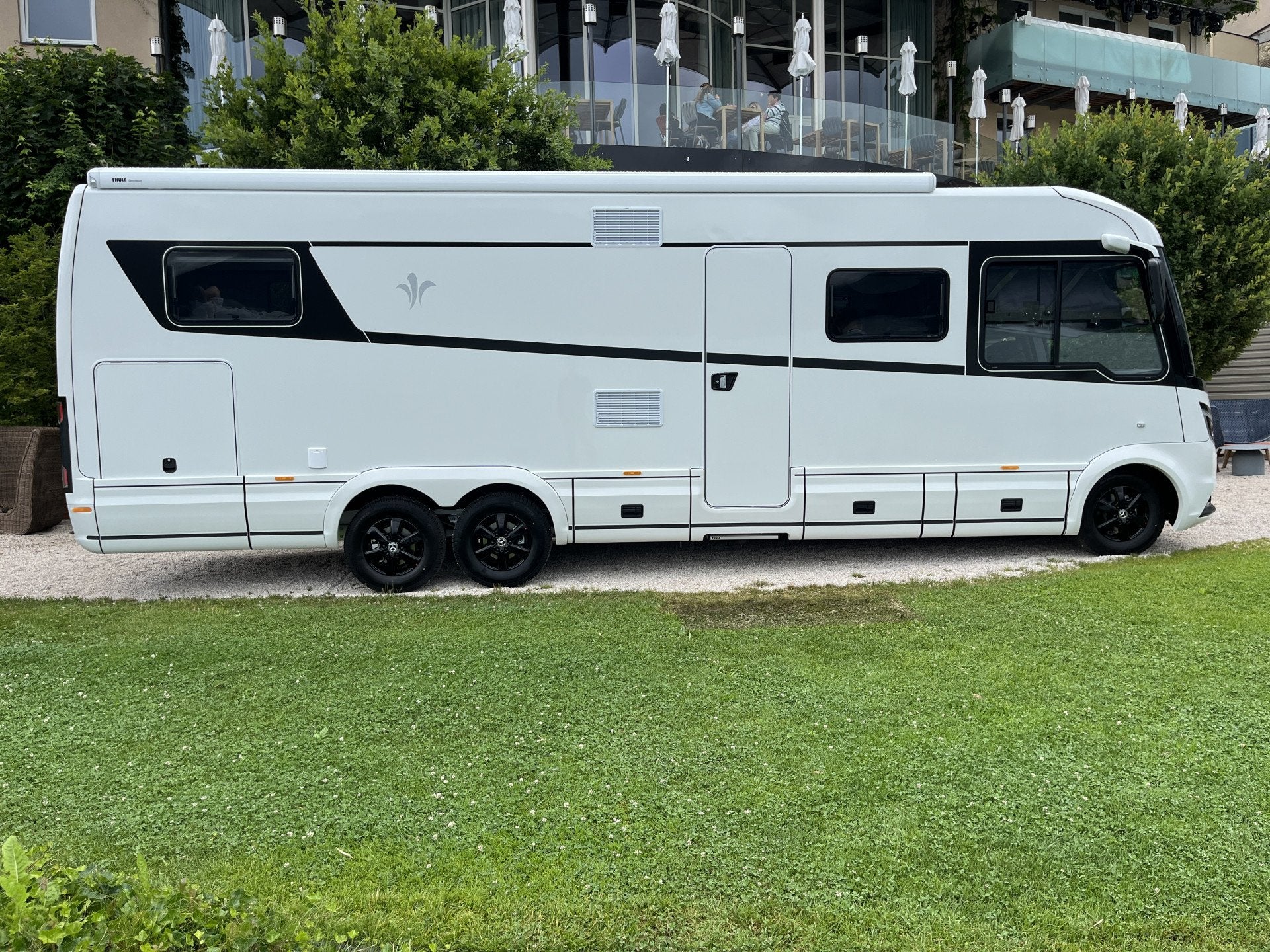 NIESMANN BISCHOFF NEW Arto 88E Mercedes Automaat (bj 2026), Niesmann+Bischoff, Galliersweg 39
5349AT  OSS, NL, 9 tot 10 meter