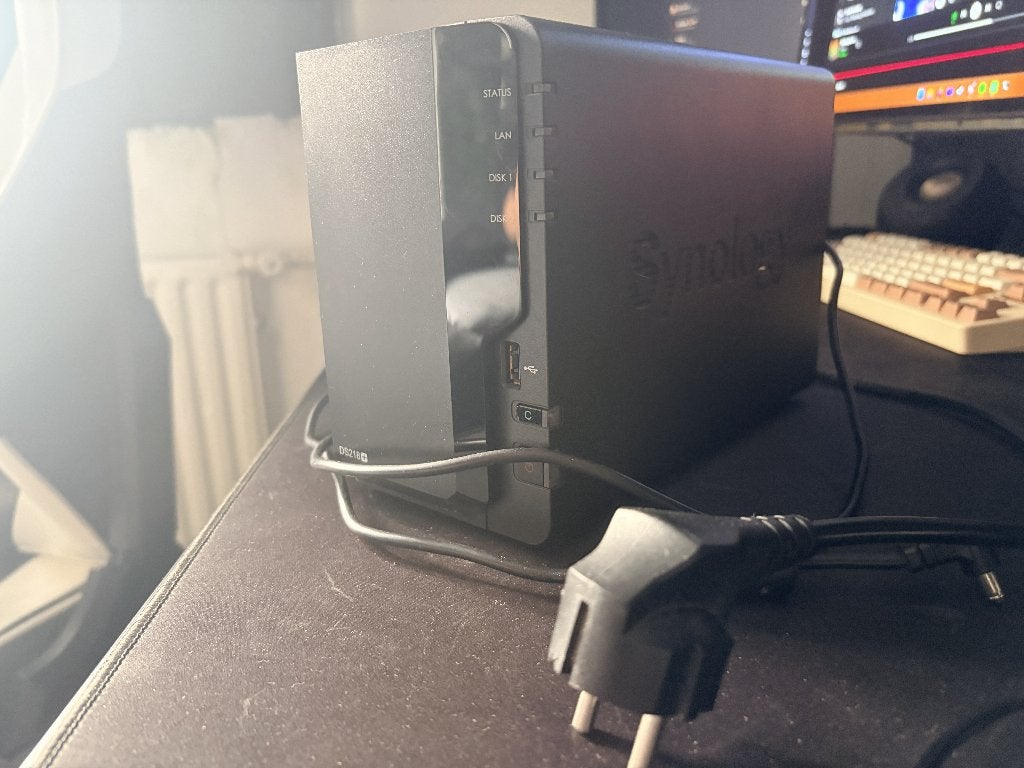 Synology NAS DS218+ met 8GB RAM (10GB totaal) erbij, Computers en Software, Ophalen of Verzenden, Gebruikt