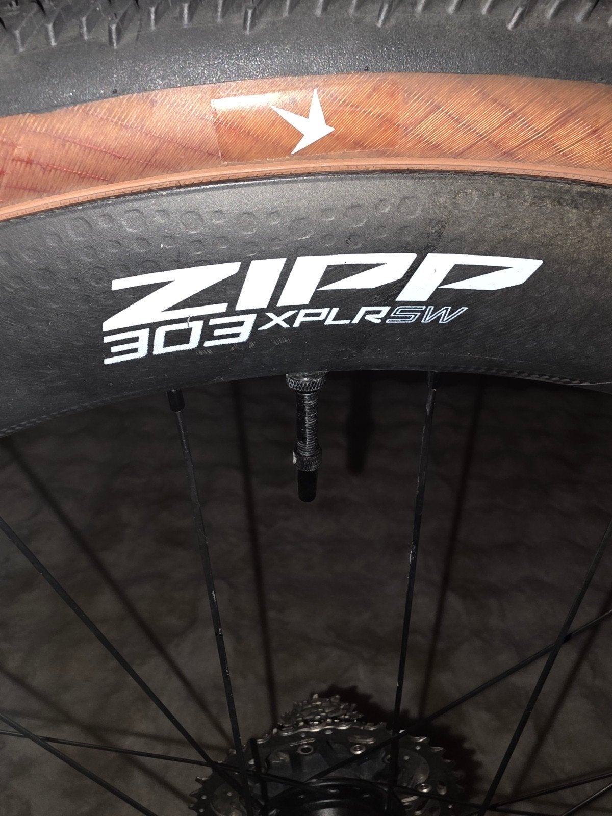 ZIPP 303 XPLR SW Gravelwielset met Schwalbe G-one RS pro, Gebruikt, ZIPP, Gravelbike, Carbon