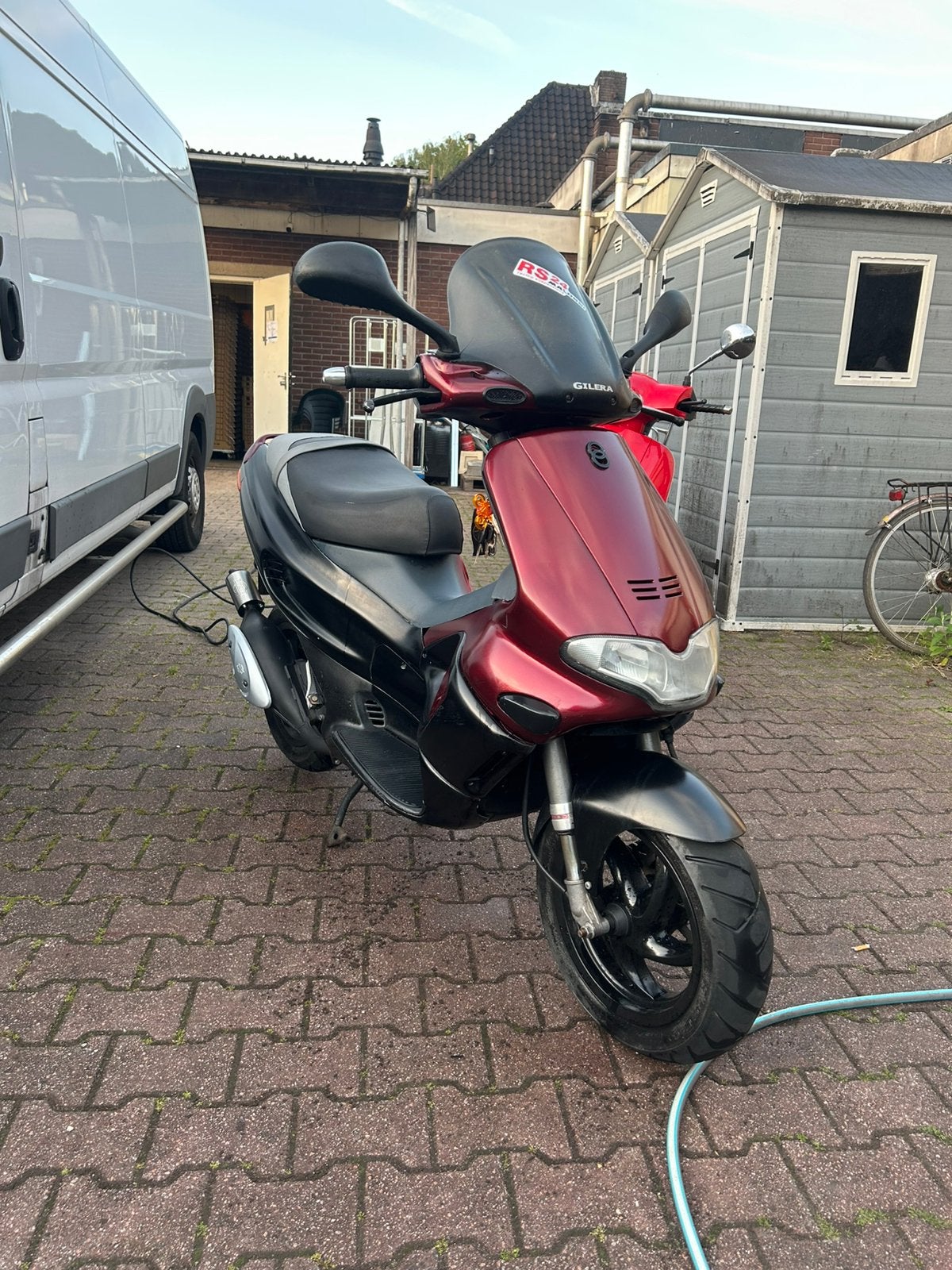 Gilera runner 50cc LC DD, Fietsen en Brommers, Scooters | Piaggio, Zo goed als nieuw, Overige modellen, Maximaal 45 km/u, Tweetakt