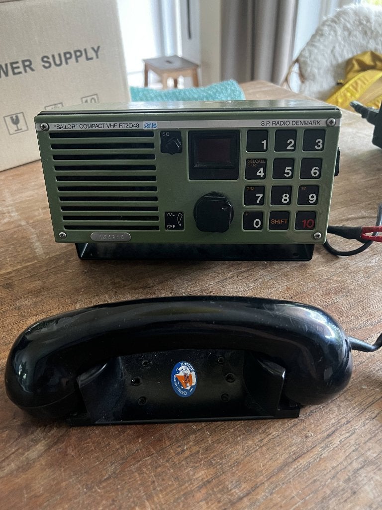 Marifoon Sailor RT2048, Ophalen of Verzenden, Gebruikt, Communicatie