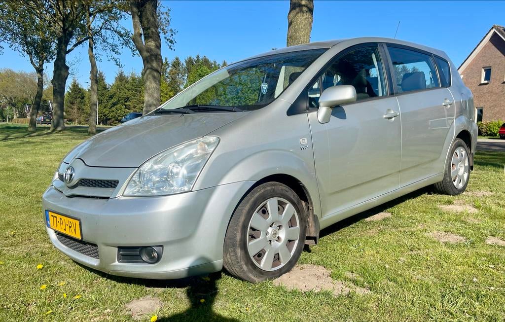 Toyota Corolla Verso 1.8 Vvt-i Linea SOL 5P 2004 Grijs, 1330 kg, 4 cilinders, 129 pk, Origineel Nederlands