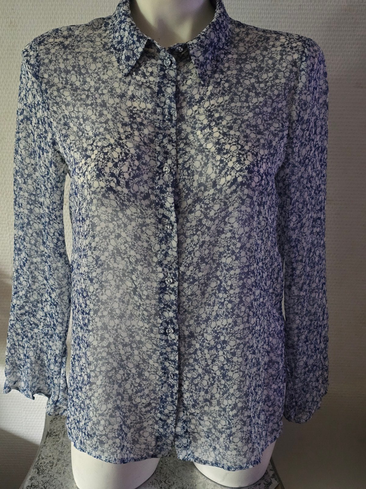Zara dames blouse met bloemenprint - Maat M, Kleding | Dames, Blouses en Tunieken, Maat 38/40 (M), Blauw, Zara, Ophalen of Verzenden