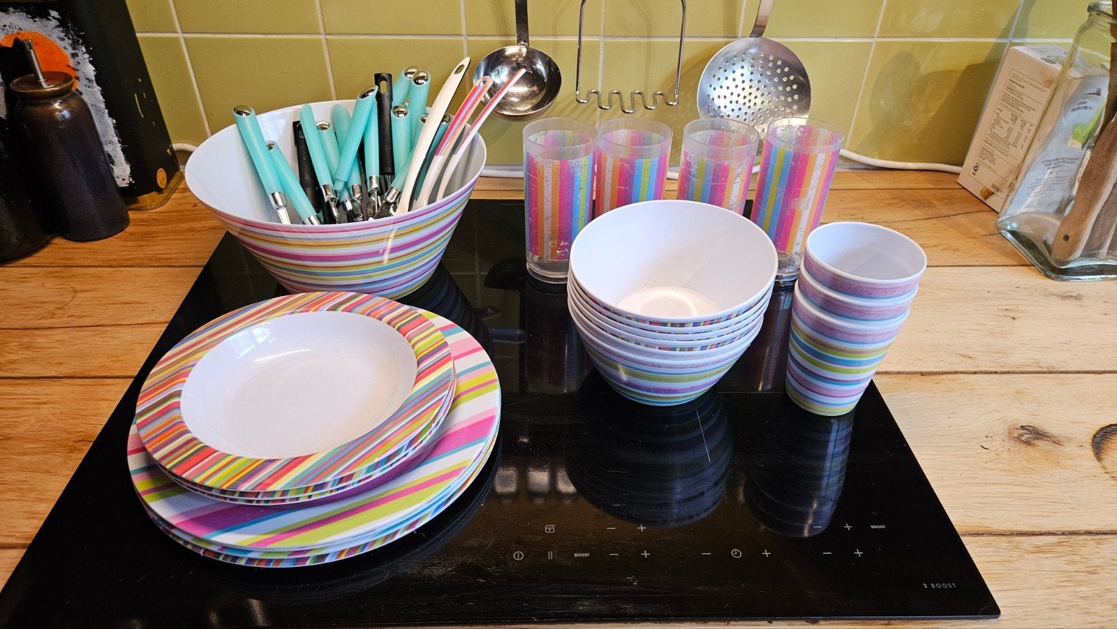 Complete kampeerbestek en servies set, Ophalen of Verzenden, Gebruikt