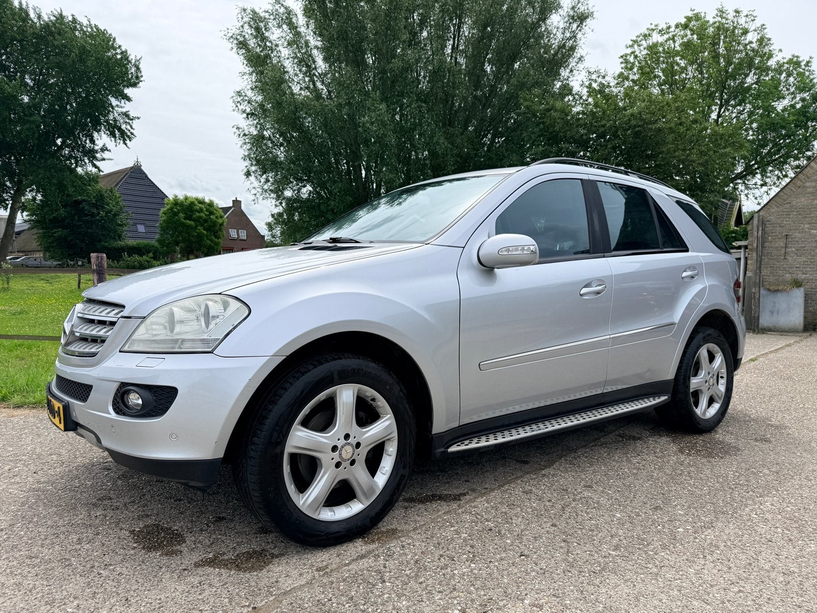 Mercedes-Benz ML 3.0CDI Ml280 4MATIC AUT 2010, Nieuwe APK, Auto's, Automaat, Euro 5, Bi-Xenon koplampen, Zwart