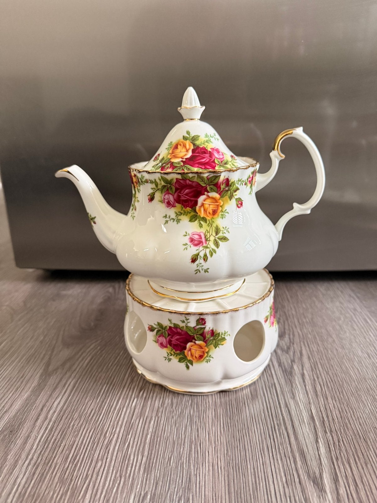 Prachtige theepot & rechaud royal albert old country roses!, Ophalen of Verzenden