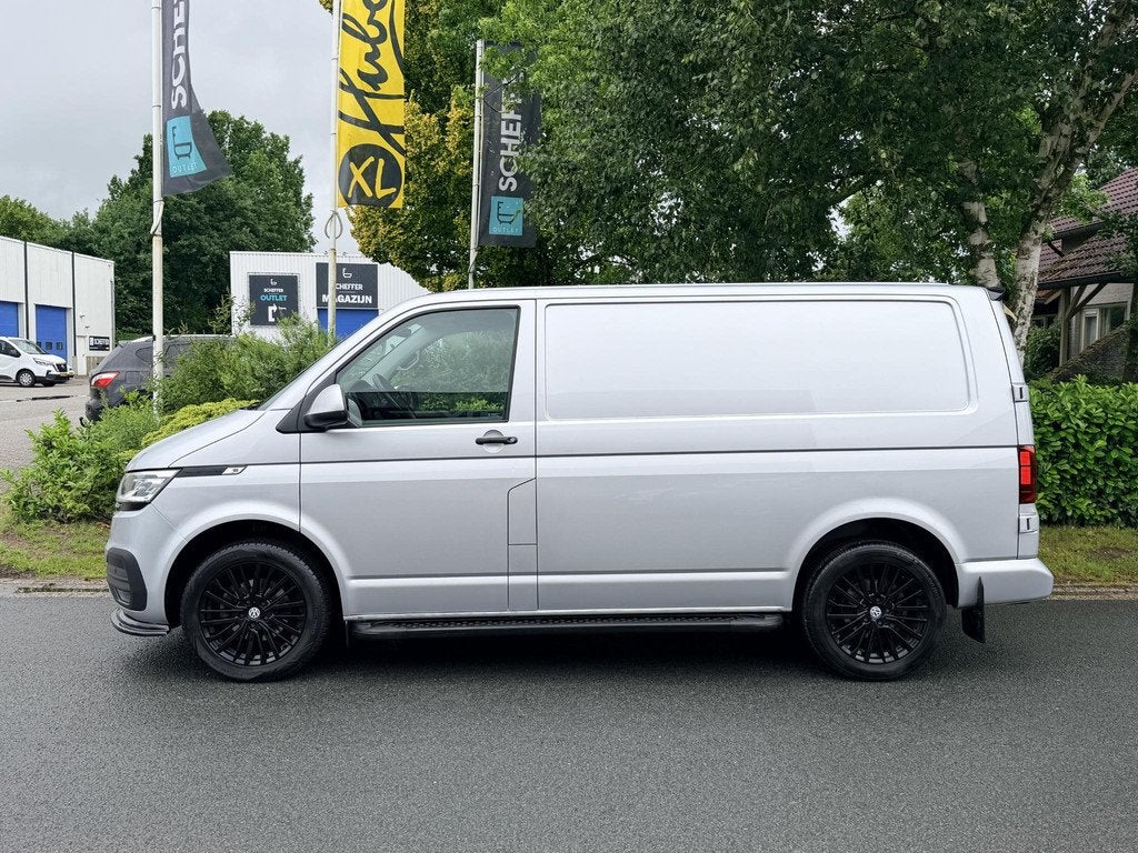 Volkswagen Transporter 2.0 TDI 150PK DSG•Leder•Matrix•, Gebruikt, Euro 6, 4 cilinders, 150 pk