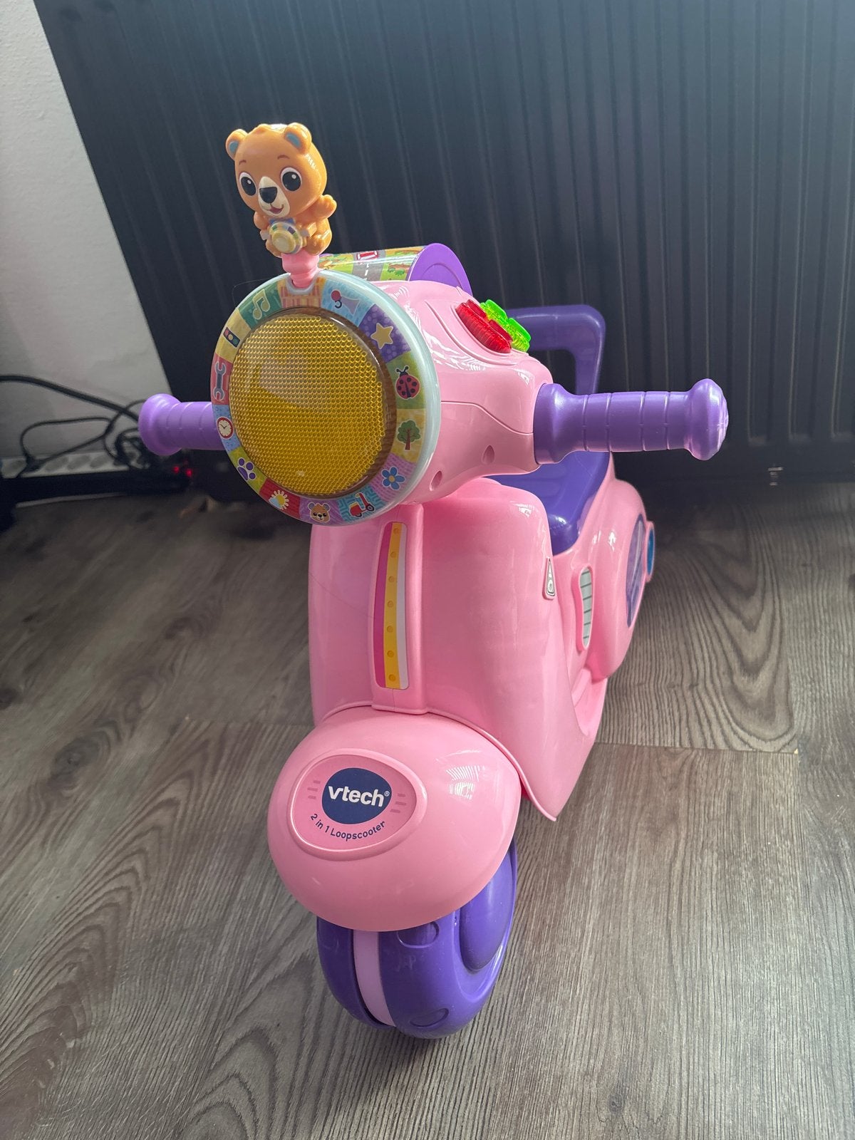 VTech 2-in-1 Loopscooter met Muziek en Licht - Zo goed als n, Kinderen en Baby's, Speelgoed | Buiten | Voertuigen en Loopfietsen