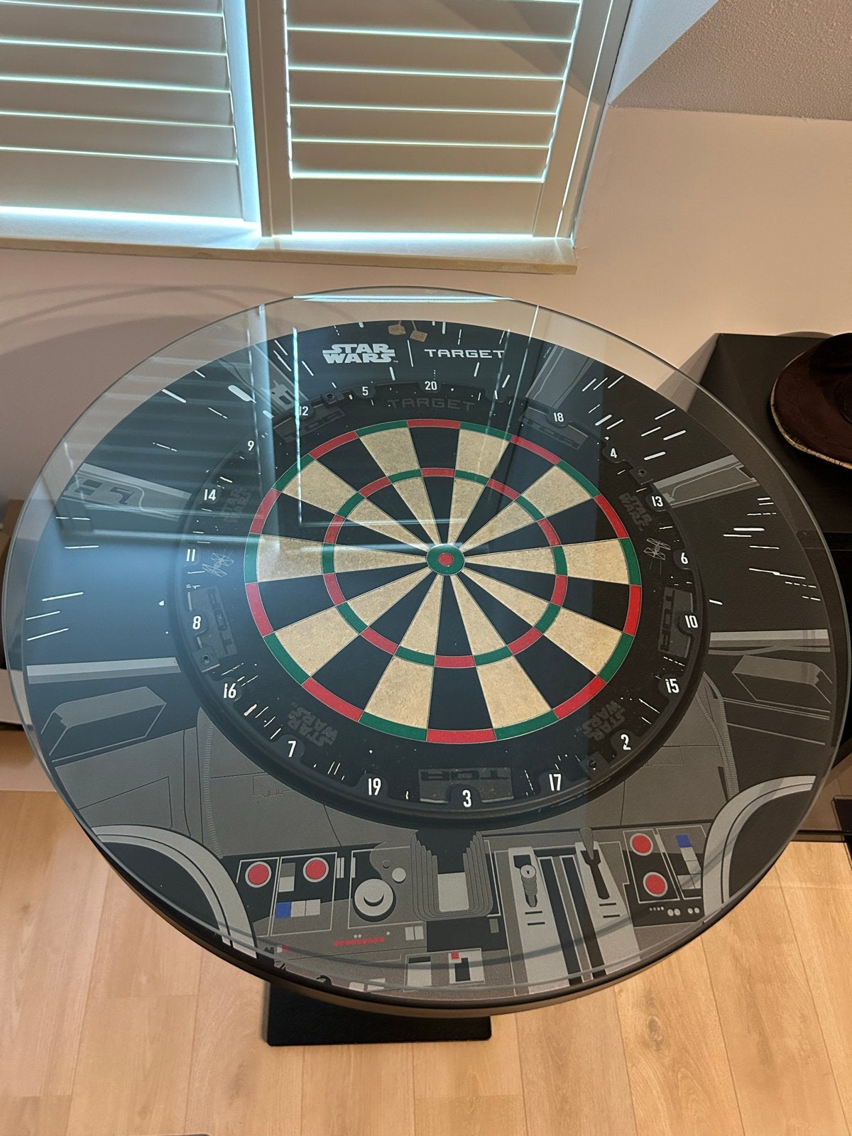 Dartbord staTafel, Huis en Inrichting, Tafels | Statafels, Zo goed als nieuw, Ophalen