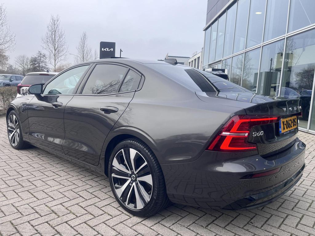 Volvo S60 Recharge T6 AWD Plus Dark | NL-AUTO | Harman & Kar, Stof, Gebruikt, Euro 6, 4 cilinders