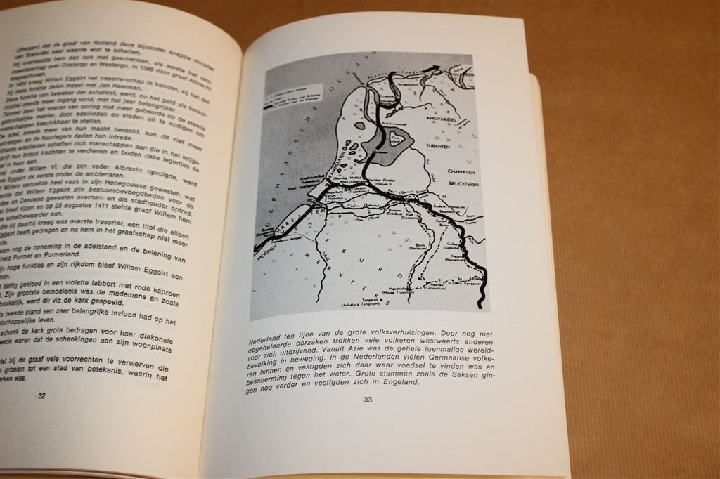 Geschiedenis van Purmerend – Rijk geïllustreerd [1975], Boeken, Ophalen of Verzenden, Gelezen