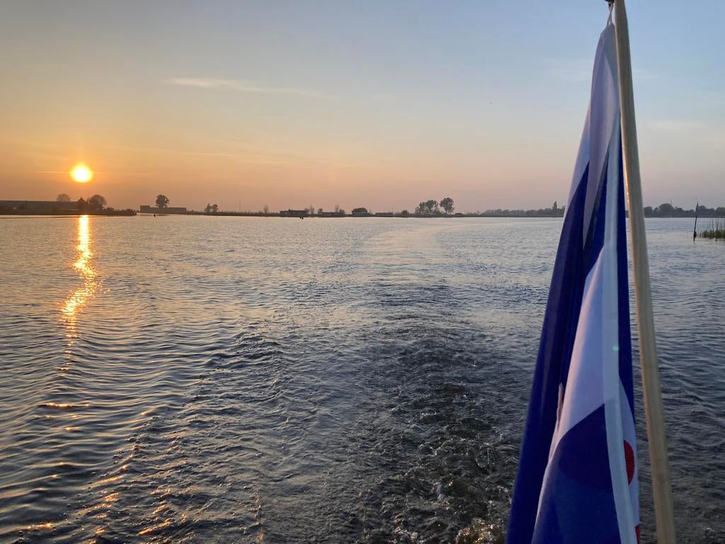 Elektrosloep Enduro 7.1m/8p/3.5kW/4.7 pk jaarlijks onderhoud, Watersport en Boten, Sloepen, Ophalen, Polyester, Elektrisch, Binnenboordmotor