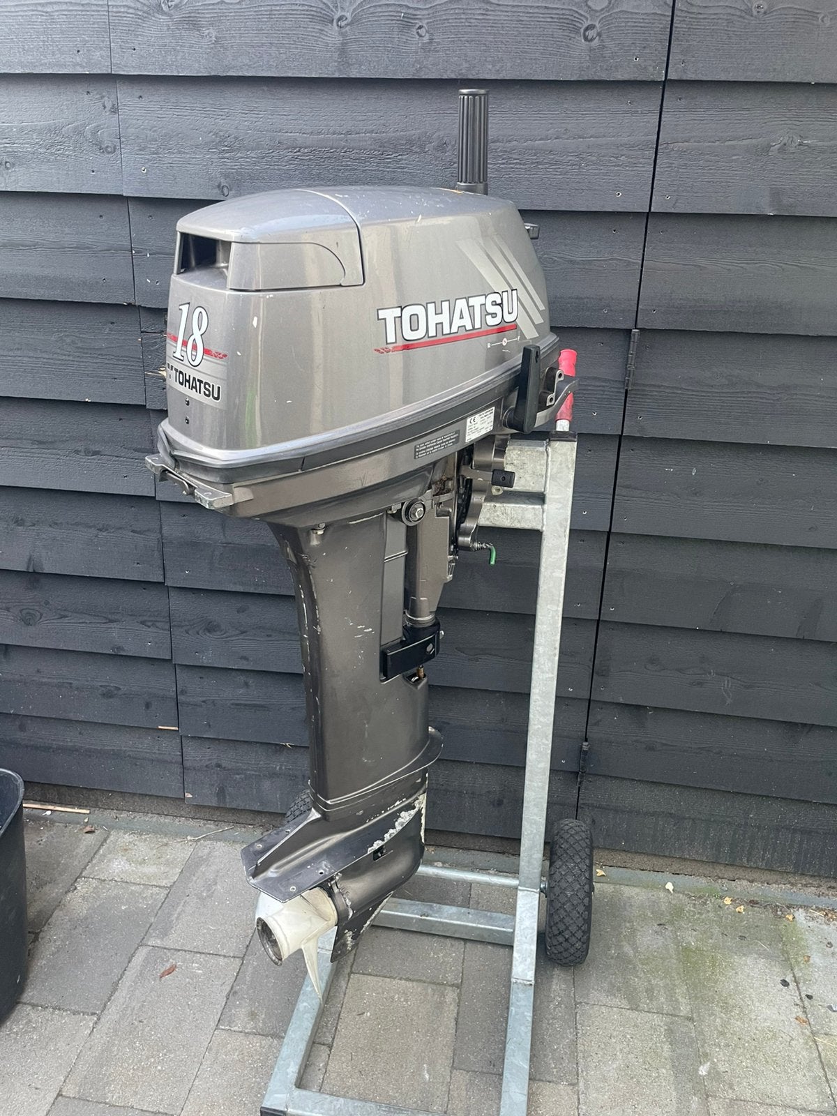 Tohatsu 18pk 2takt langstaart, Watersport en Boten, Ophalen, 10 tot 30 pk, Zo goed als nieuw, Buitenboordmotor