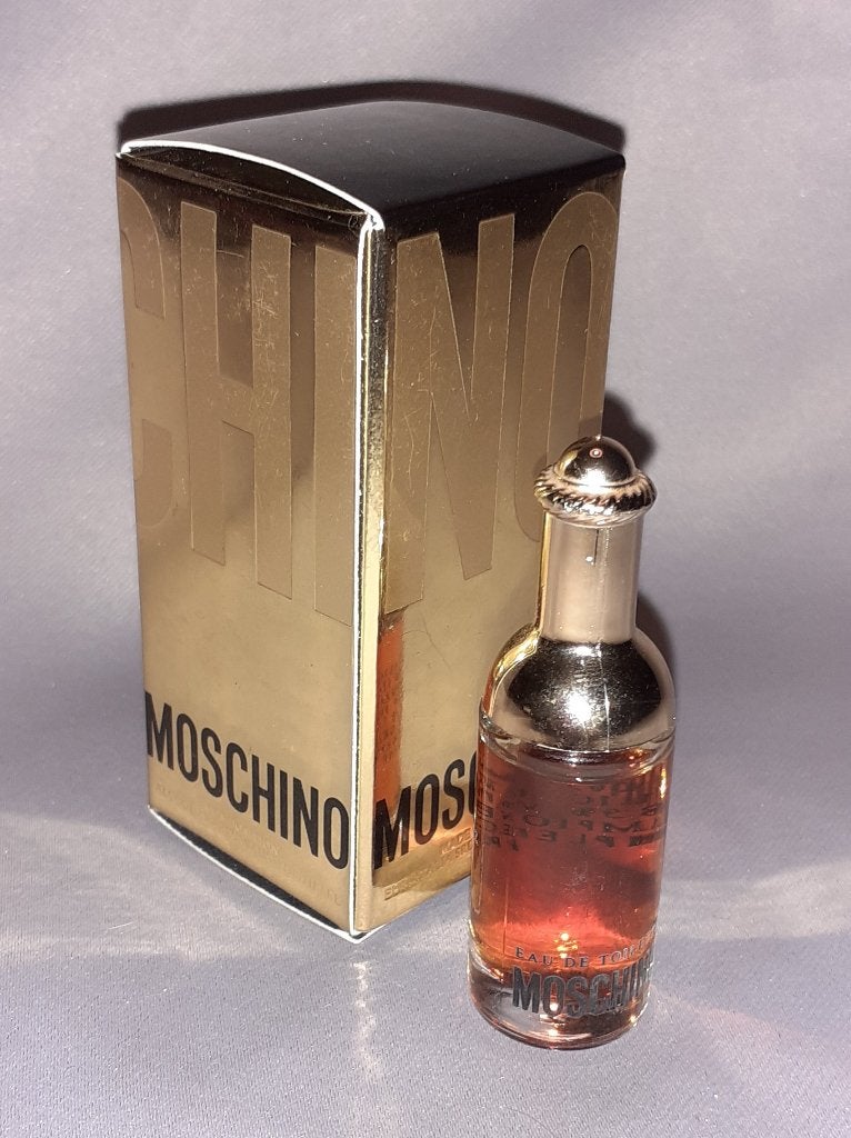 Volle parfum mini Moschino + doosje, Ophalen of Verzenden, Zo goed als nieuw, Miniatuur, Gevuld