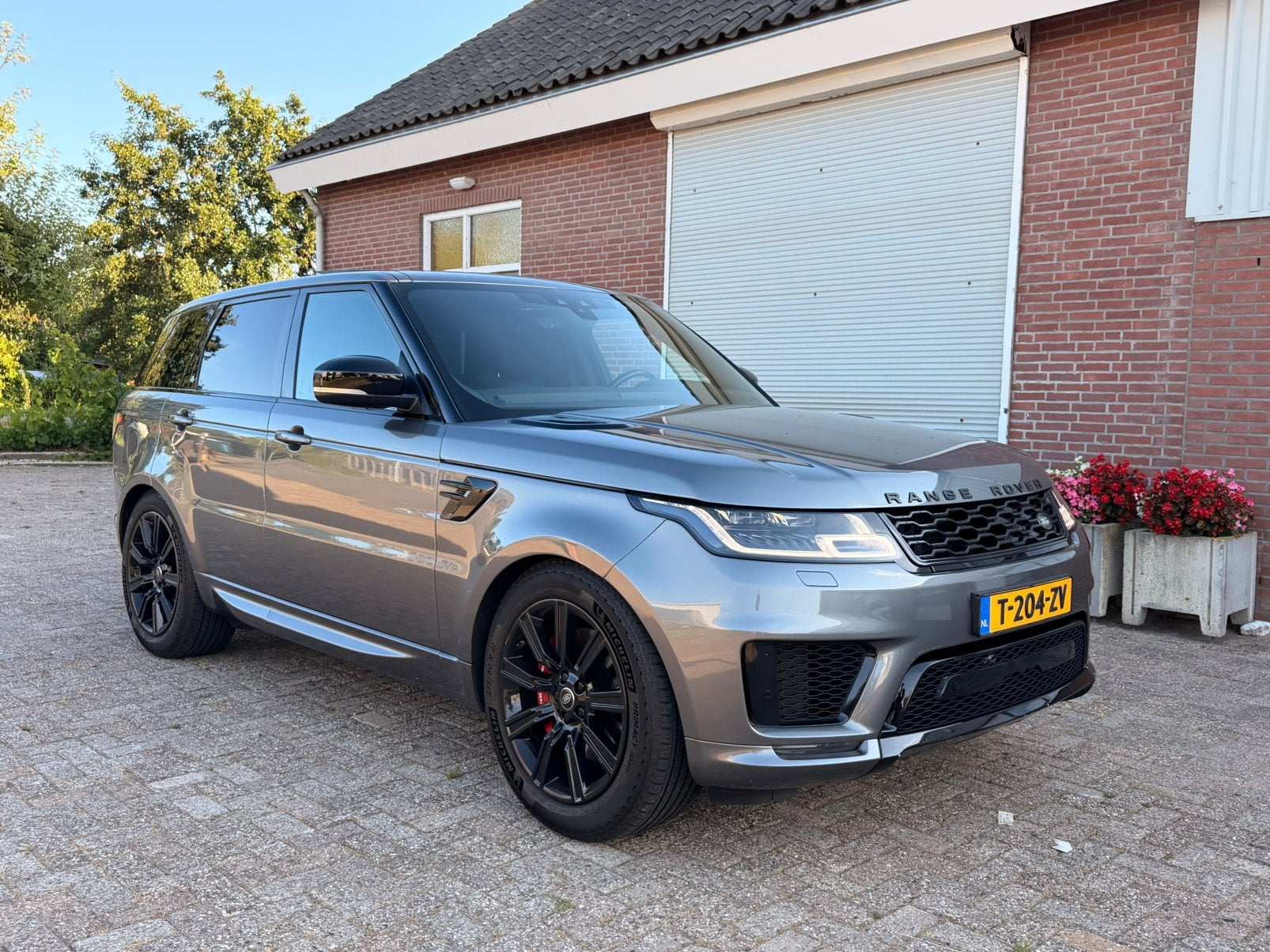 Land Rover Range Rover (sport) 2.0 P400e 404pk Commandshift, Automaat, 4 cilinders, 2500 kg, Bedrijf